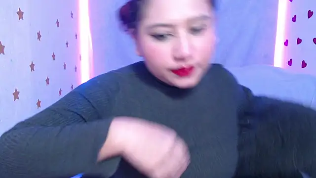 valeriia  118 online show from March 5, 2025, 6:23 am