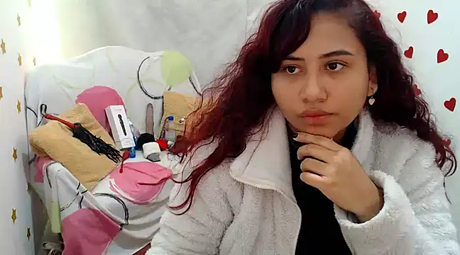 valeriia  118 online show from February 4, 2025, 4:26 am