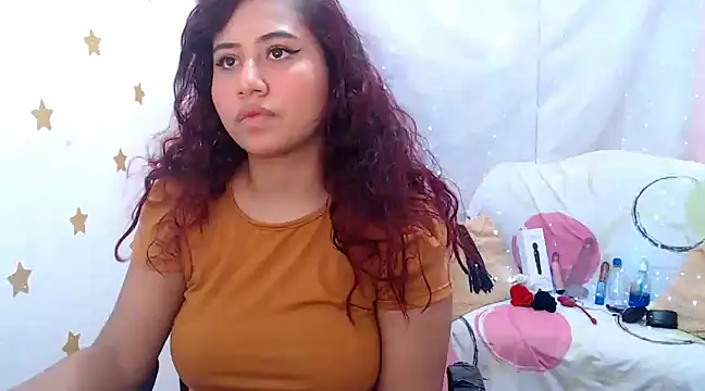 valeriia  118 online show from February 7, 2025, 6:35 am