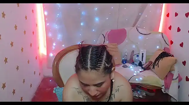 valeriia  118 online show from January 29, 2025, 6:43 am