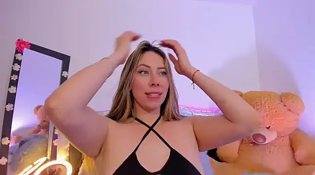 JanneKim online show from March 9, 2025, 10:41 pm