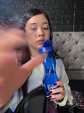 Paloma  LS online show from February 15, 2026, 1:10 pm