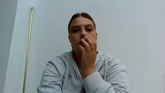 Snapshot of Krystal_Tx chatting on October 12, 2025, 8:48 am Krystal Tx online show from October 12, 2025, 8:48 am