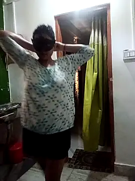 EeshaBhabi online show from April 22, 2026, 6:31 am