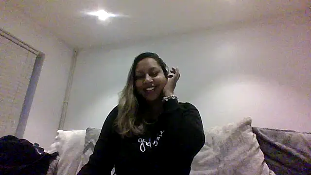 Snapshot of TEMPTING-TAMMY chatting on January 4, 2025, 7:45 am TEMPTING-TAMMY online show from January 4, 2025, 7:45 am