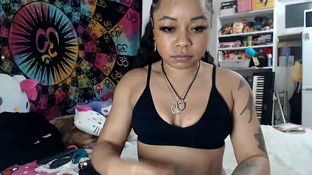 ChloeRebel online show from February 1, 2026, 4:11 am