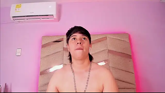 AbbySmiitth  online show from March 18, 2025, 6:17 pm