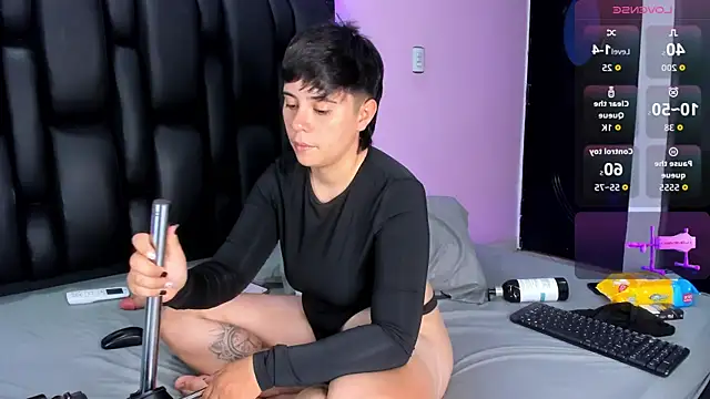 AbbySmiitth  online show from September 29, 2025, 7:30 pm