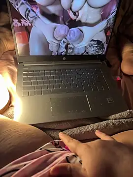 yourcutesarah online show from June 13, 2026, 1:47 am