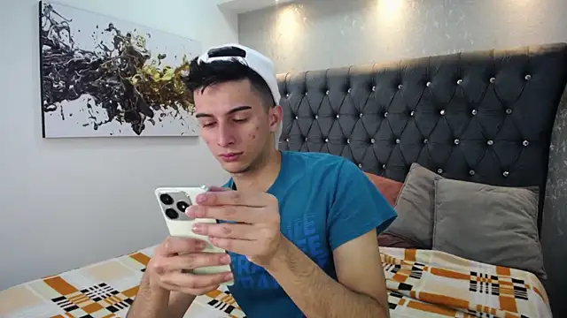 MrWilliseo online show from February 25, 2025, 7:27 pm