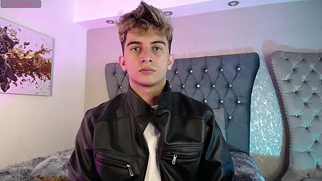 MrWilliseo online show from September 15, 2025, 7:58 pm