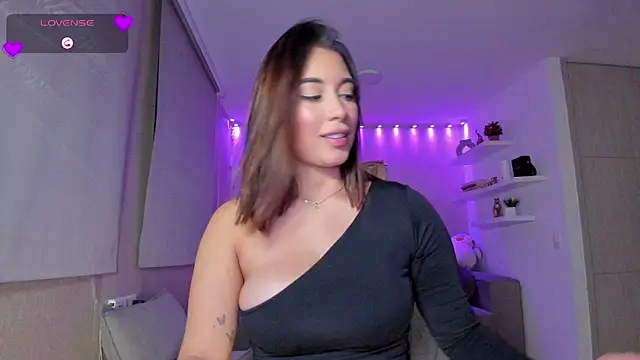 Snapshot of lupejones chatting on September 27, 2025, 1:45 am lupejones online show from September 27, 2025, 1:45 am