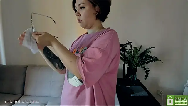 whoa-hoa-hoa-hoa-hoa online show from March 7, 2025, 8:13 am