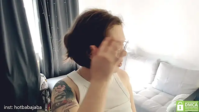 whoa-hoa-hoa-hoa-hoa online show from March 10, 2025, 11:45 am