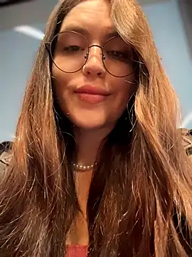 Snapshot of meow_girl chatting on March 1, 2026, 9:53 am meow girl online show from March 1, 2026, 9:53 am