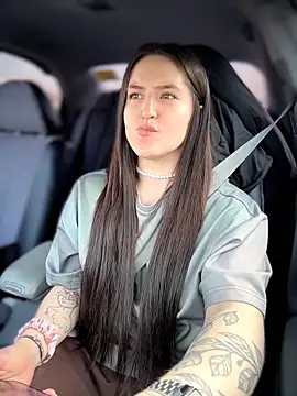 meow girl online show from March 29, 2026, 1:35 pm