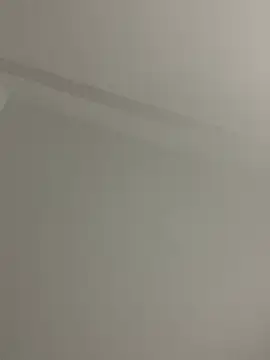 lixiaoshuai8 online show from March 5, 2025, 4:24 am