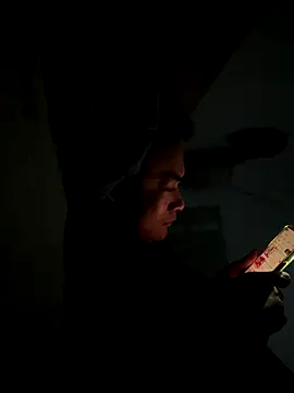 lixiaoshuai8 online show from December 18, 2025, 4:00 pm