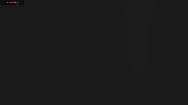 imtiffany w online show from October 4, 2025, 2:18 pm