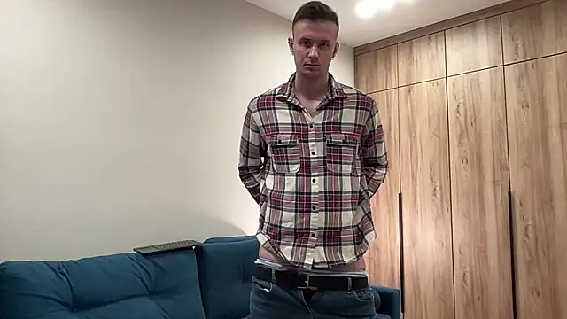 cute mark online show from April 18, 2026, 7:58 pm