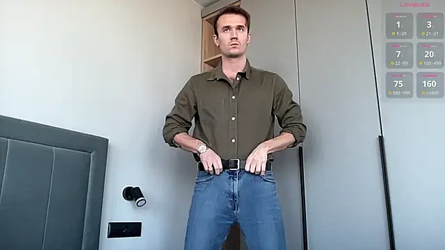 cute mark online show from October 8, 2025, 8:16 am