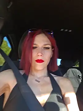 Lily-Diabl3ss online show from October 10, 2025, 12:17 pm