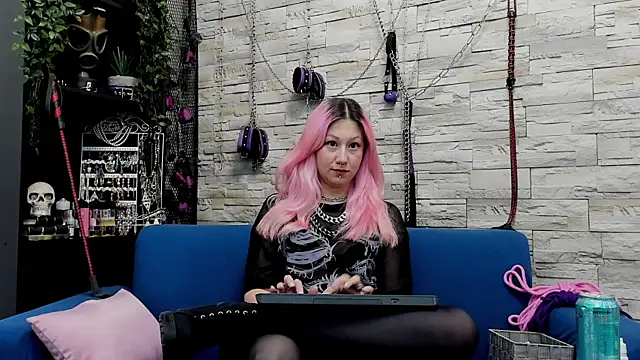 CruelMistress online show from February 25, 2025, 11:37 pm