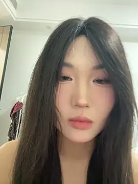 xyebobs online show from October 1, 2025, 1:37 pm