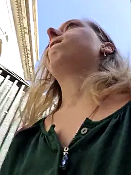 Public Katrisha online show from March 10, 2025, 2:26 pm