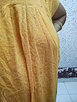 milf-kaira online show from January 10, 2025, 3:07 am