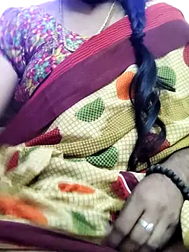 Snapshot of Tamilrojanew chatting on May 21, 2026, 8:01 am Tamilrojanew online show from May 21, 2026, 8:01 am