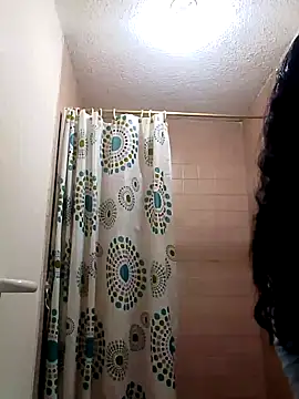 chloewildd  online show from February 5, 2025, 12:06 pm