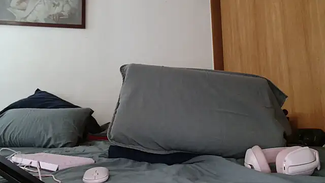 DirtyDi97 online show from September 25, 2025, 3:40 pm