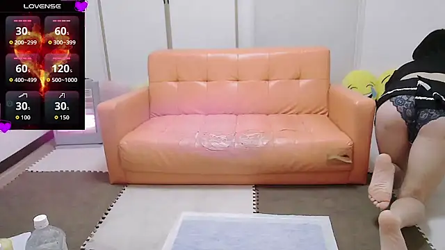 Snapshot of minamina1221 chatting on January 15, 2026, 6:06 am minamina1221 online show from January 15, 2026, 6:06 am