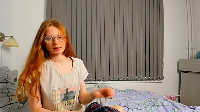 Fire Luna online show from December 3, 2024, 5:17 pm