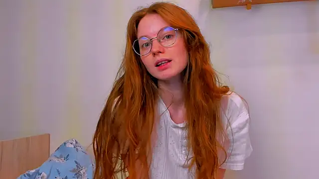 Fire Luna online show from February 25, 2026, 5:40 am