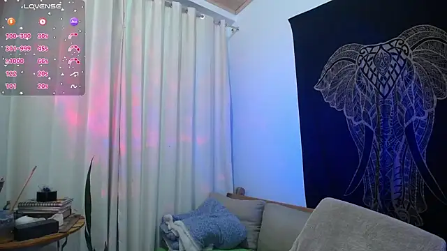 AmaRiv online show from September 18, 2025, 2:14 am