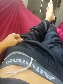 Juliano69xv online show from March 12, 2025, 12:47 pm