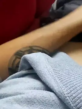 Juliano69xv online show from October 25, 2025, 12:39 pm