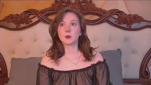 IreneRaye online show from October 2, 2025, 9:12 am