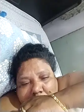 Snapshot of Pushpavathi_78 chatting on May 5, 2026, 11:30 pm Pushpavathi 78 online show from May 5, 2026, 11:30 pm