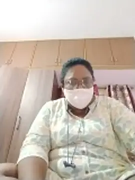 Snapshot of Pushpavathi_78 chatting on May 18, 2026, 10:42 am Pushpavathi 78 online show from May 18, 2026, 10:42 am