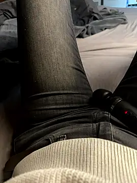 Ana-05 online show from January 12, 2026, 8:36 pm