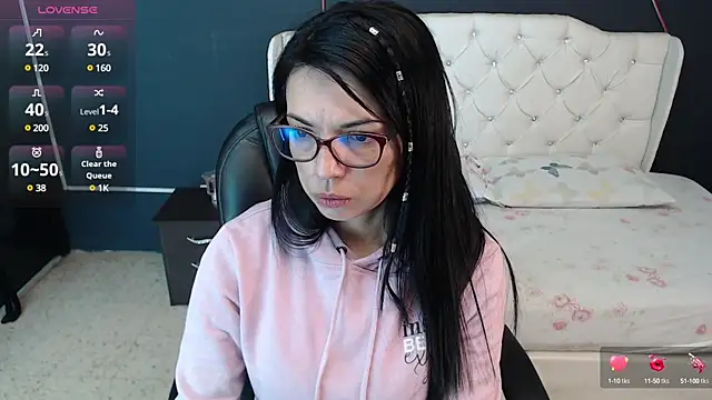 Danielle-Smithh online show from February 8, 2025, 9:15 pm