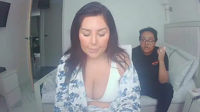 Snapshot of vanilla_chocolate23 chatting on February 26, 2026, 12:38 pm vanilla chocolate23 online show from February 26, 2026, 12:38 pm