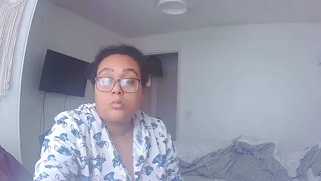 Snapshot of vanilla_chocolate23 chatting on February 12, 2026, 9:53 am vanilla chocolate23 online show from February 12, 2026, 9:53 am