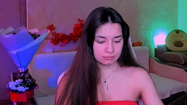 Snapshot of Swee_Alicee chatting on February 21, 2025, 6:29 am Swee Alicee online show from February 21, 2025, 6:29 am