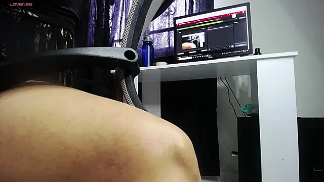 marilynetthan online show from October 1, 2025, 1:26 pm