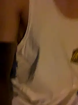 sexysmboy69 online show from September 10, 2025, 4:39 pm