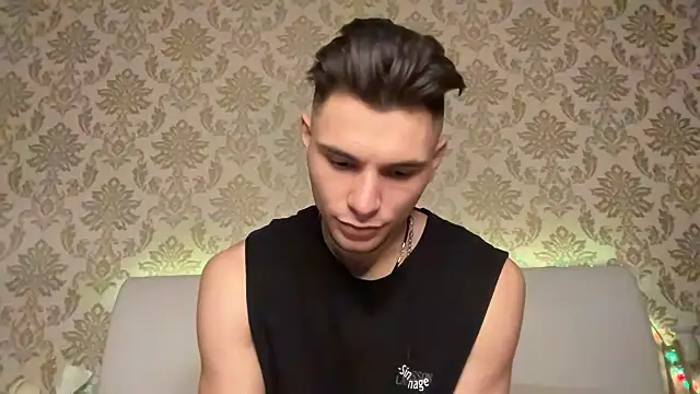 denlover1 online show from March 15, 2025, 1:29 pm